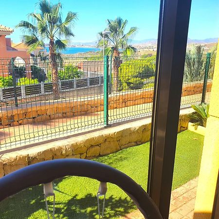 Apartamento Con Hermoso Jardin Y Ac Isla Plana Eksteriør bilde