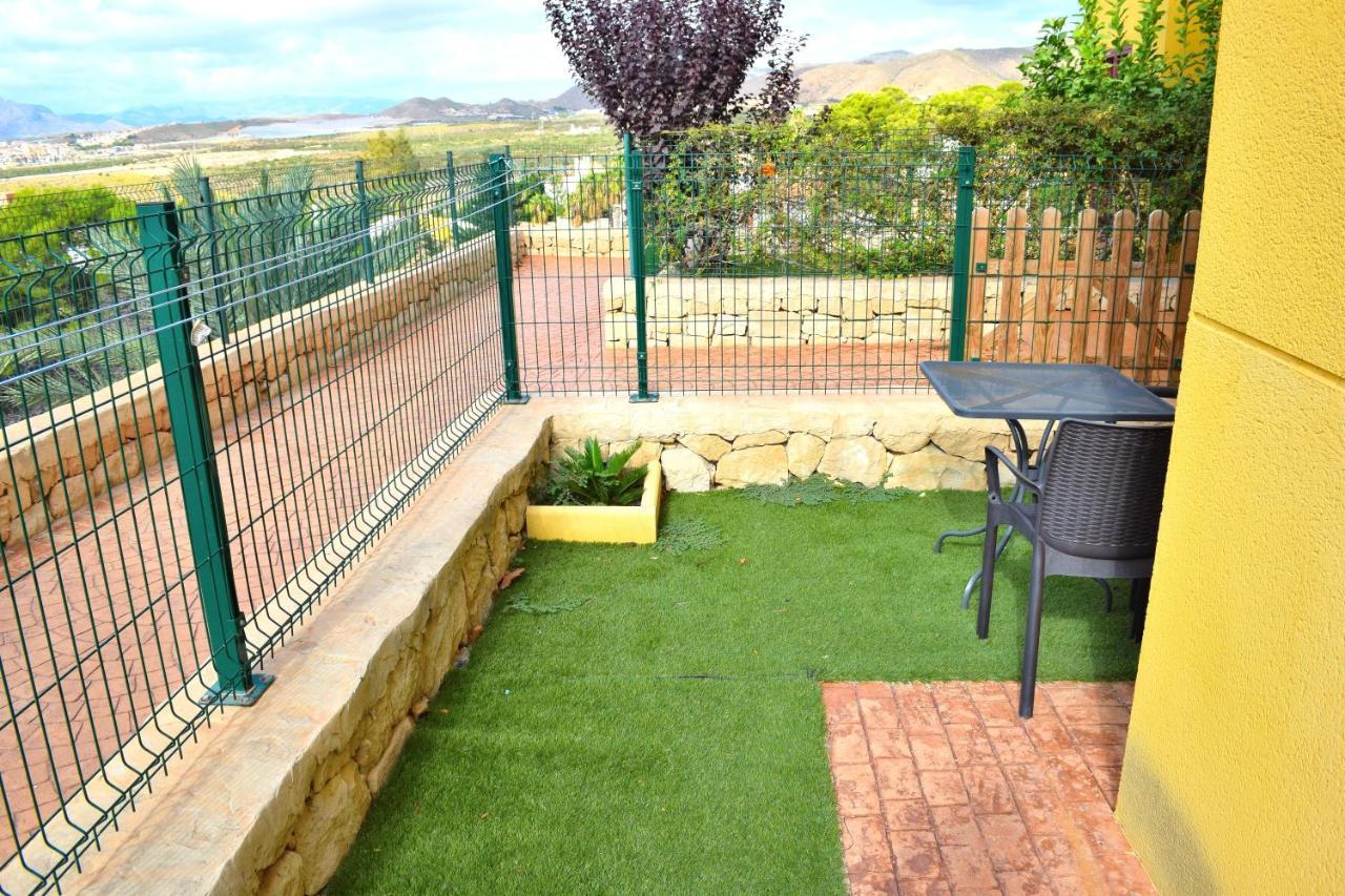 Apartamento Con Hermoso Jardin Y Ac Isla Plana Eksteriør bilde
